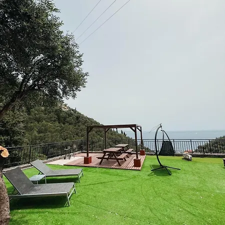 Silent Bay * Katávolos