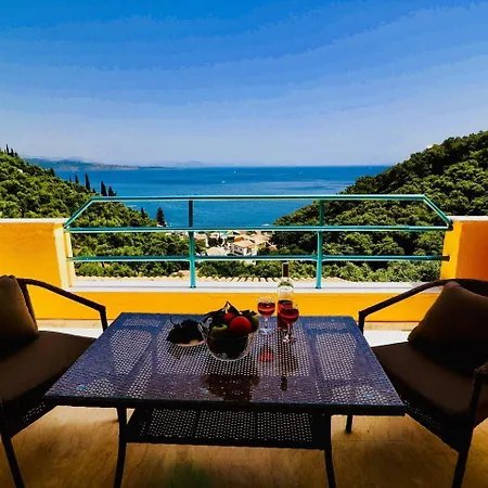 Silent Bay Boutique Apartments Nisaki Katávolos