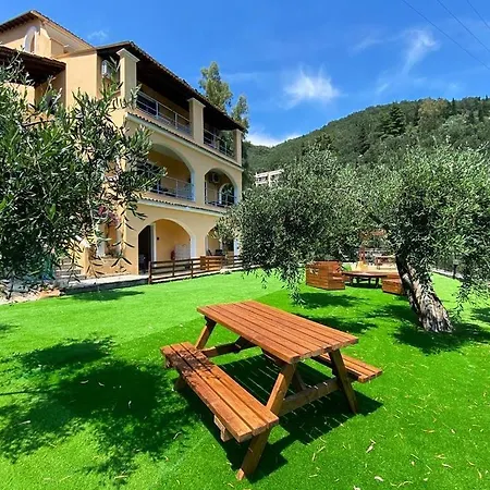 Apartment Silent Bay Boutique Apartments Nisaki *
