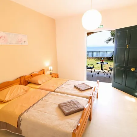 Silent Bay Boutique Apartments Nisaki Apartment Katávolos