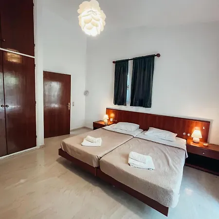 Silent Bay Boutique Apartments Nisaki