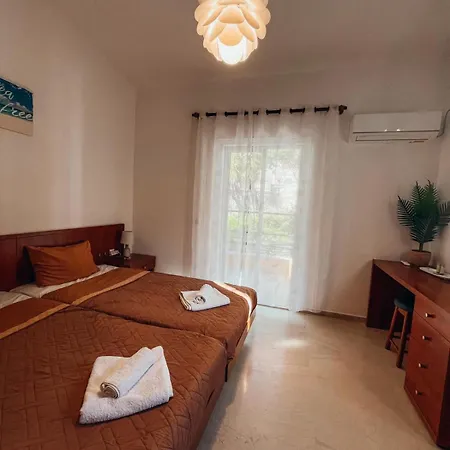 Apartment Silent Bay Boutique Apartments Nisaki