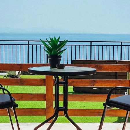 Silent Bay Boutique Apartments Nisaki Katávolos