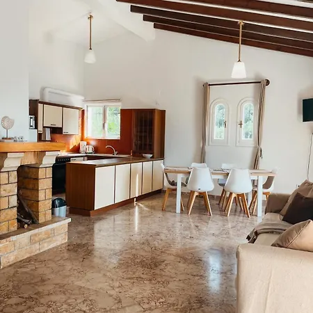 Silent Bay Apartment