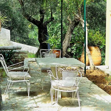 Silent Bay Apartment